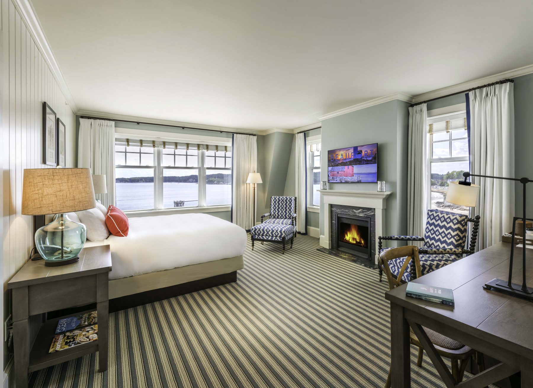 Beauport Hotel Bedroom, with fireplace