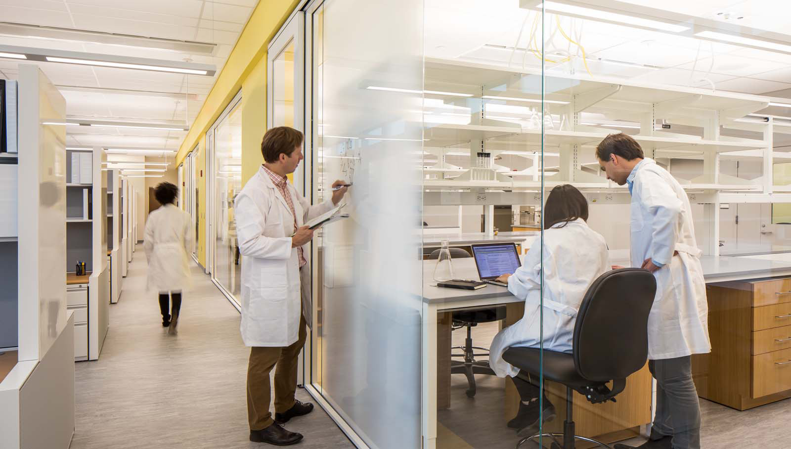 Brigham And Women's Hospital Interior Lab Space