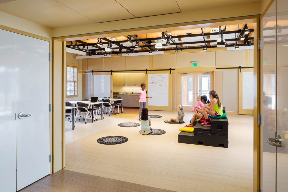 Derby Academy Innovation Center classroom, open classroom concept, children seat in non-traditional seating