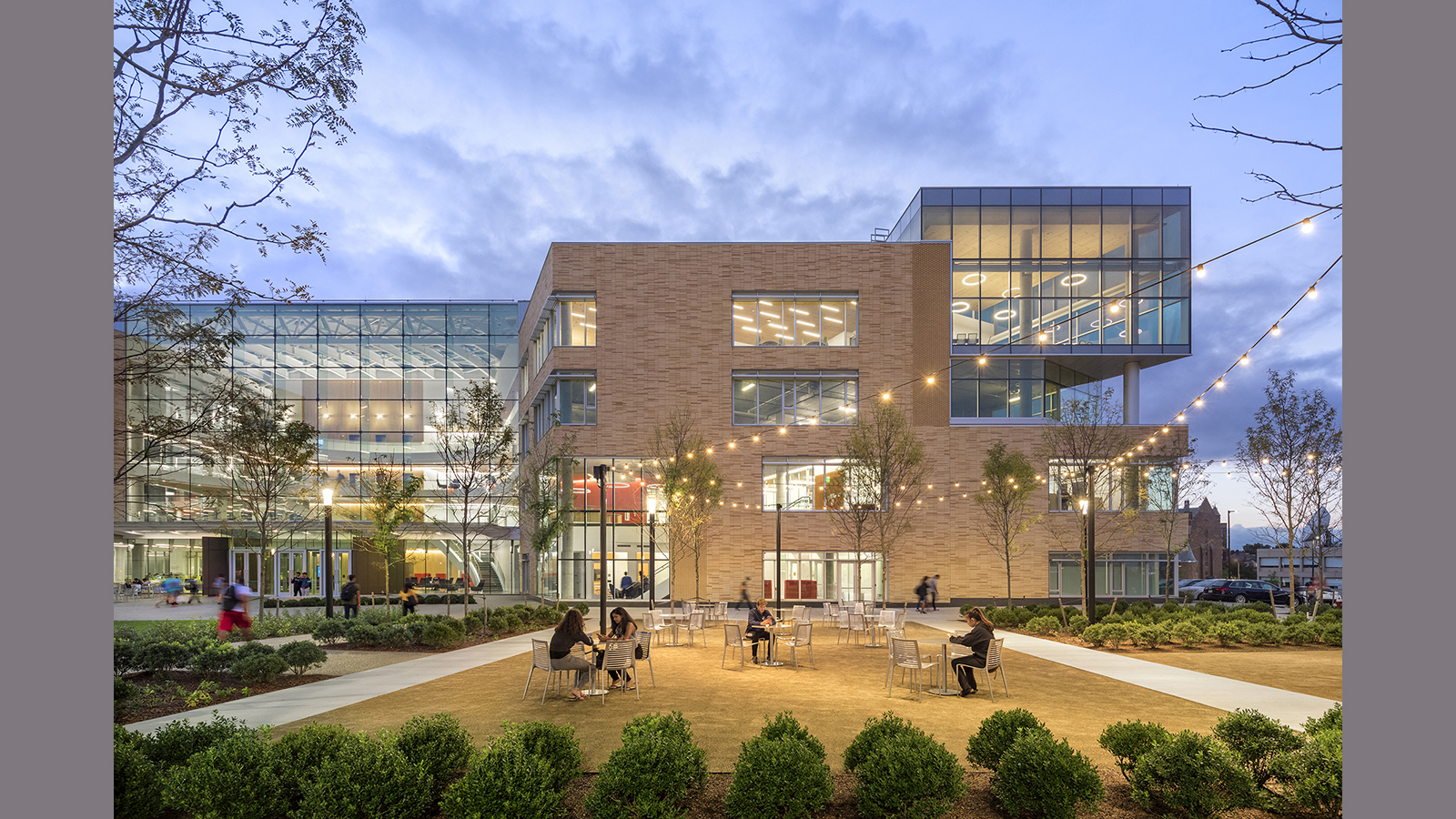 Carnegie Mellon Tepper Exterior