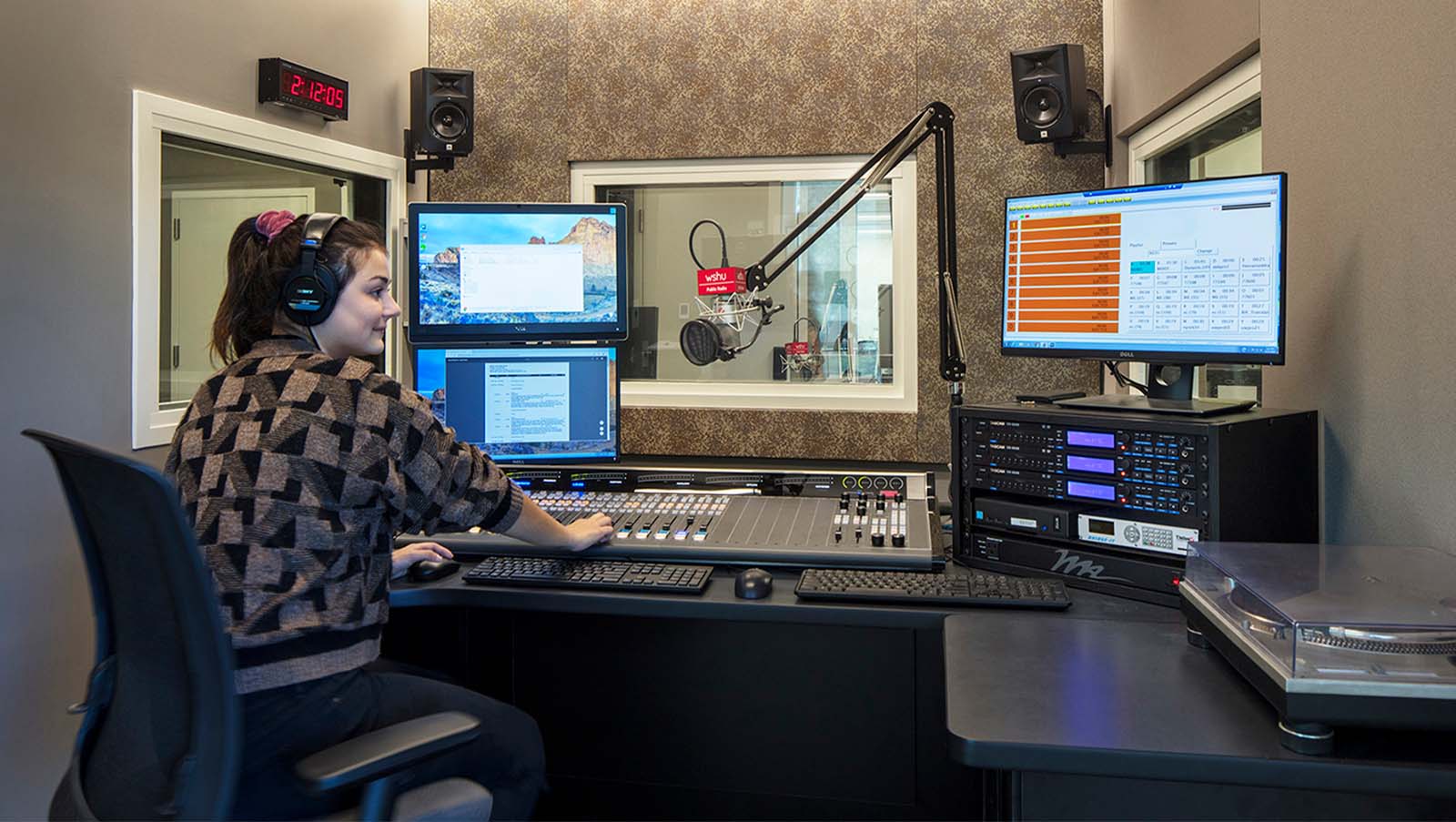 Sacred Heart University WSHU Radio Station, WSHU broadcast room