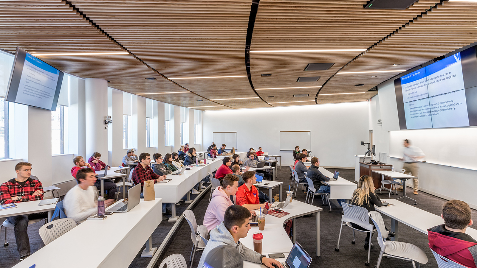 Umass Amherst Isenberg school of management classroom