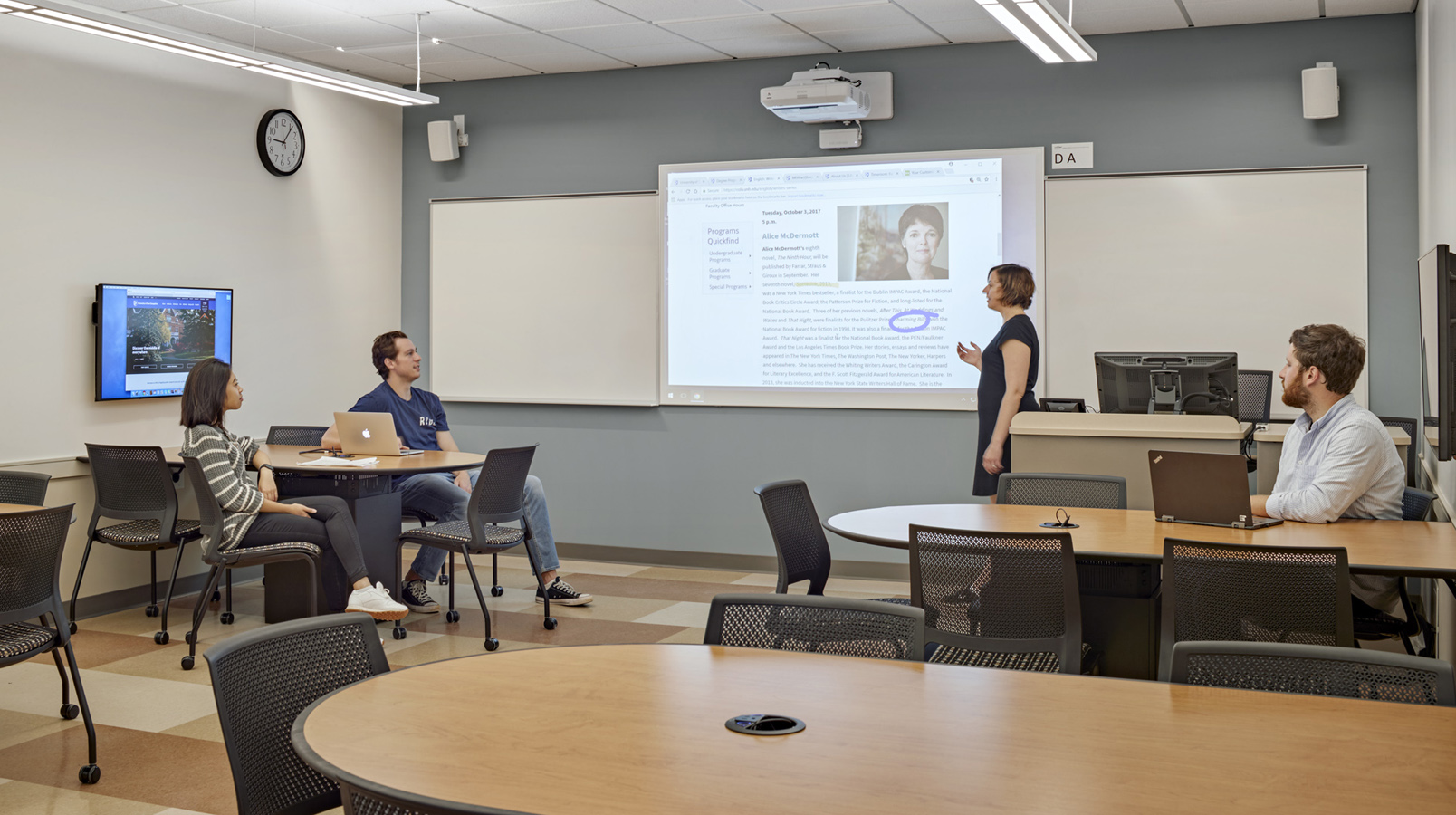 University of New Hampshire Smith Hall Classroom