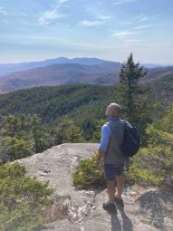 Roberto Gomez Hiking