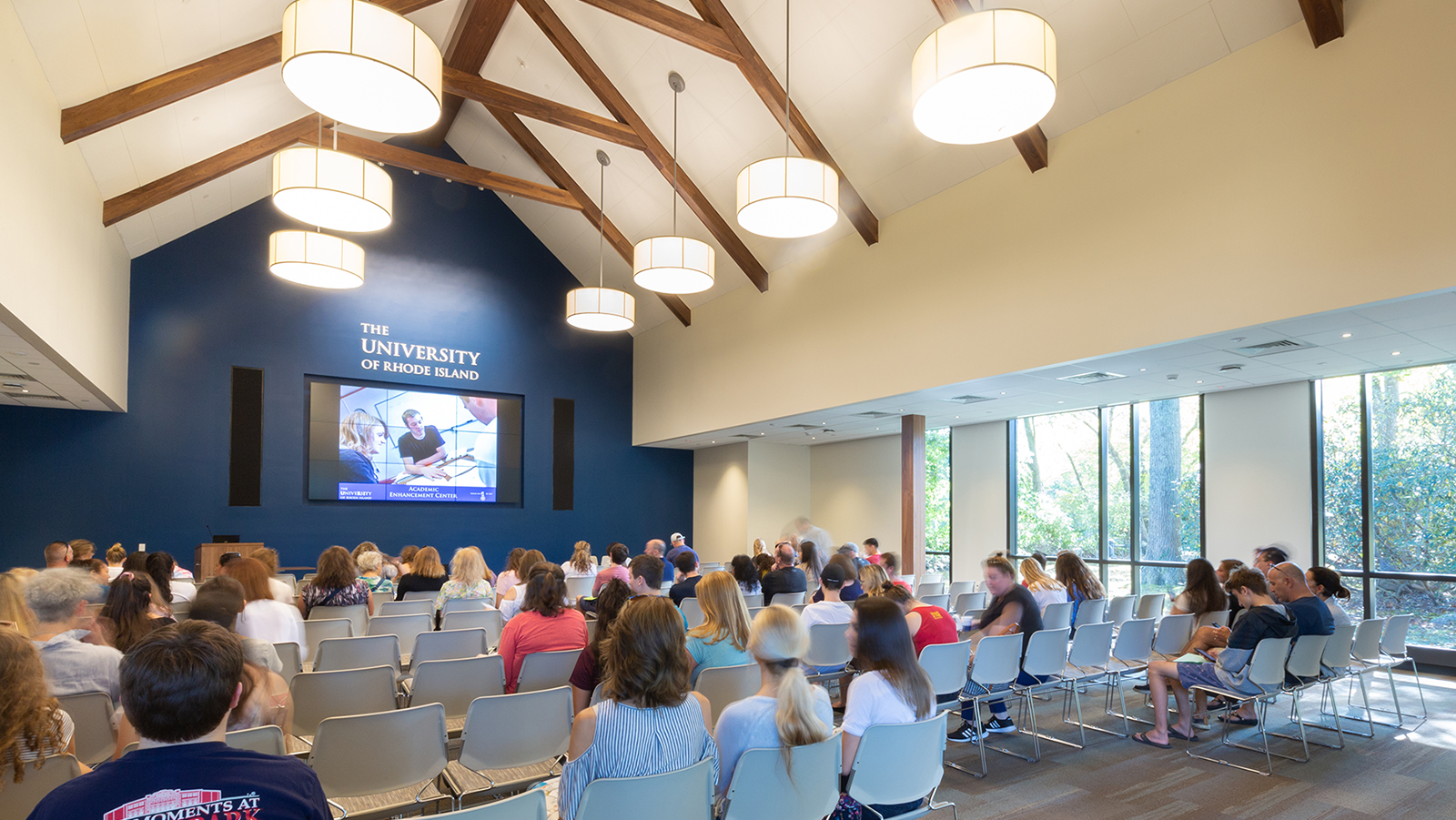 Uri Welcomecenter Interior presentation space with large Video wall