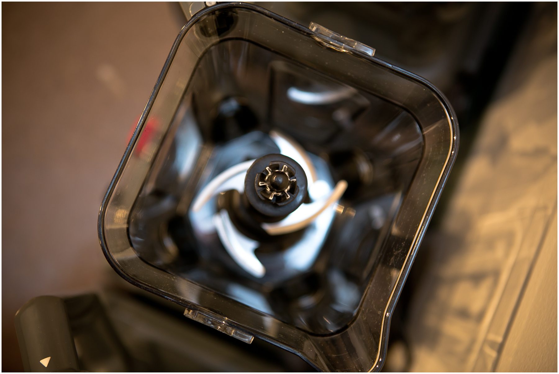Blender Noise Product review, an overhead view of blender