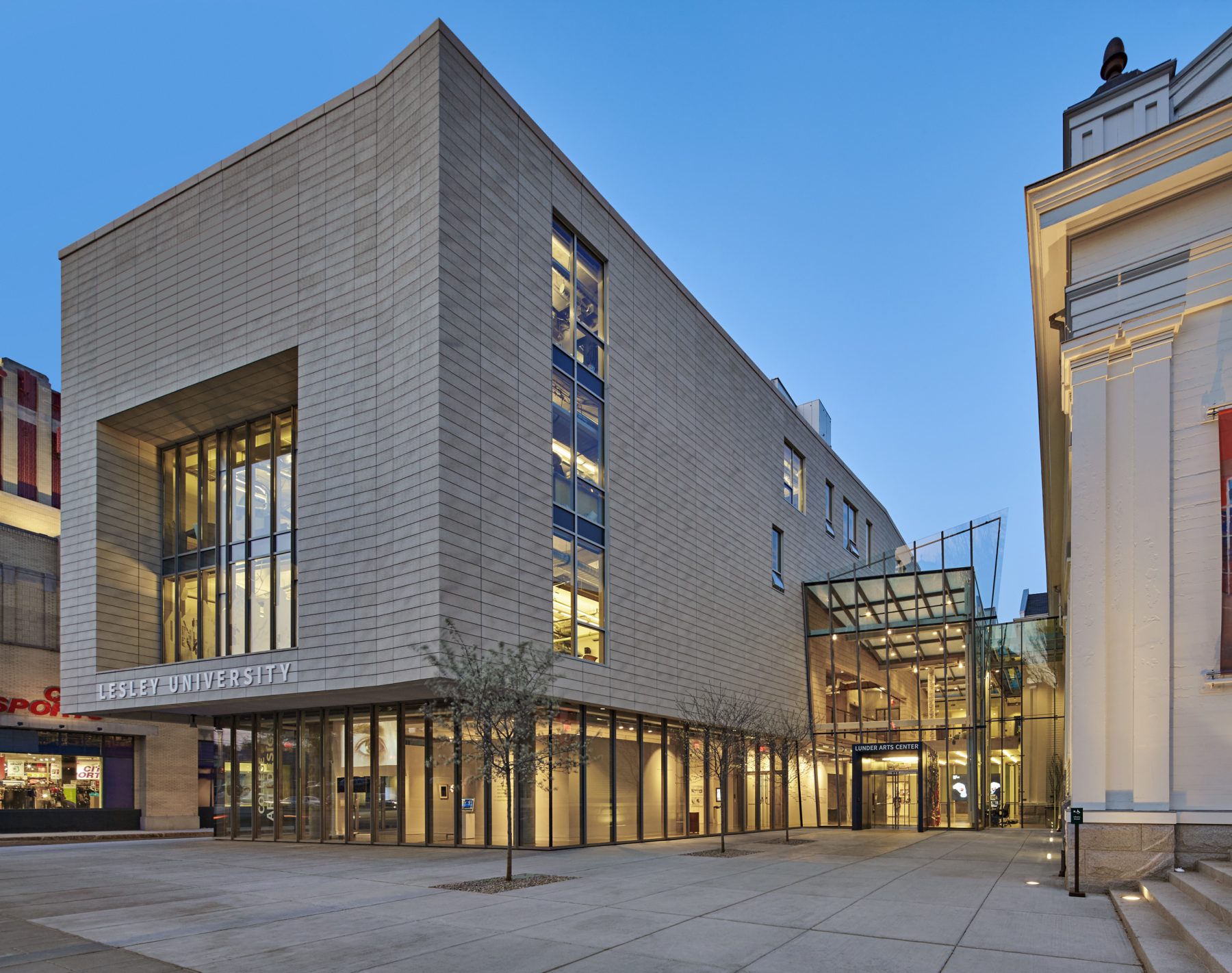 Lunder Arts Center Exterior Building shot