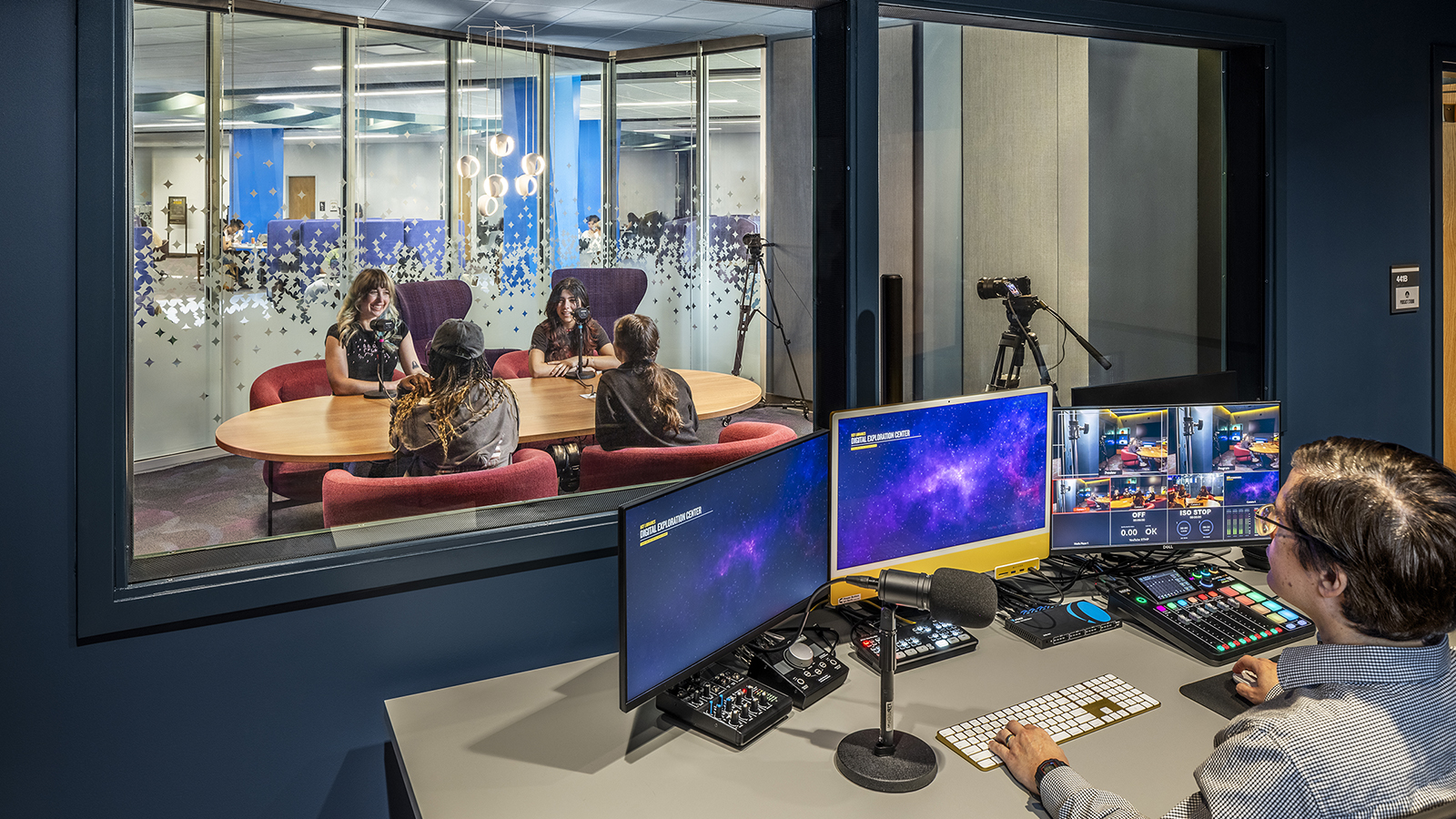 UCF Hitt Library podcast room - Acentech